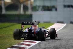 ΠΡΟΒΛΗΜΑΤΙΣΜΕΝΟΙ ΣΤΗ Red Bull ΜΕ ΤΑ ΕΛΑΣΤΙΚΑ...