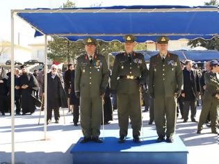 Φωτογραφία για Καστοριά: Παρέλαβε ο νέος Διοικητής Ταξίαρχος Γρηγόριος Γρηγοριάδης της 15ης Ταξιαρχίας (φωτορεπορτάζ)