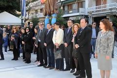 Πάτρα: Δείτε φωτo από την κατάθεση στεφάνων για την 25η Mαρτίου