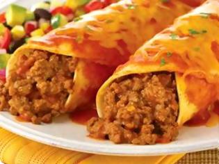 Φωτογραφία για Enchiladas με κιμά και σάλτσα ντομάτας