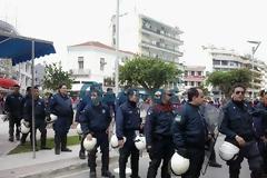 Επεισόδια με μπλοκ του ΣΥΡΙΖΑ και την Αστυνομία στην Καλαμάτα [video]