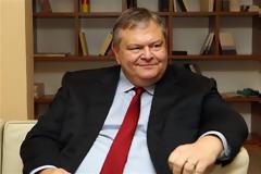 Ευ. Βενιζέλος: Η Ευρωζώνη επέλεξε την Κύπρο ως πεδίο «τιμωρίας και συνετισμού»