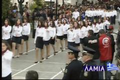 Λαμία: Δεν κοίταξαν τους επισήμους, αλλά η εξέδρα τους χειροκρότησε