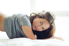 Η Chrissy Teigen είναι (επιτέλους!) 