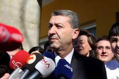 Για ερασιτεχνισμό στις διαπραγματεύσεις καταγγέλλει την κυβέρνηση η ΕΔΕΚ