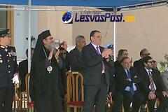 Παρέλαση σε αστυνομικό κλοιό στη Μυτιλήνη