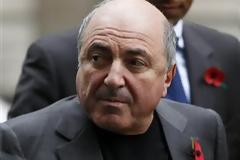 Από απαγχονισμό ο θάνατος του Μπόρις Μπερεζόφσκι