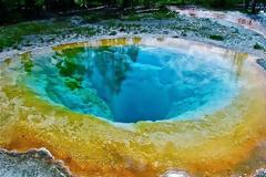 Morning Glory: Μια λίμνη από άλλο πλανήτη (Photos)