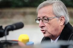 Γιούνκερ: «Συμπεριφερθήκαμε στους Κυπρίους σαν να ήταν όλοι γκάνγκστερ»