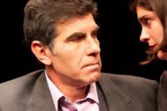 «Δεν υπήρξα ποτέ φίλος με την κόρη μου», δηλώνει ο Γιάννης Mπέζος