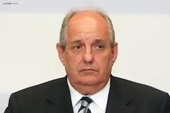 Ερώτηση του Τέρενς Κουίκ για τις μετεγγραφές πρωτοετών και τελειόφοιτων φοιτητών