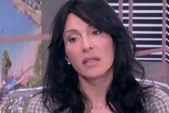 Mίνα Ορφανού: “Είμαι λουκούμι, αλλά δεν με φλερτάρουν”