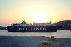 Αδυναμία προσέγγισης επιβατικού πλοίου στην Ανάφη