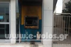 Bόλος: Σύλληψη δύο νεαρών για τις μολότοφ στο ΑΤΜ της Τράπεζας Κύπρου