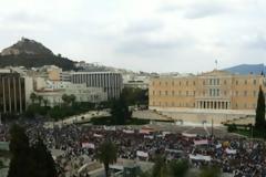 Κυριακή 31 Μαρτίου, επιστρέφουν στο Σύνταγμα