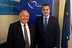 Στις Βρυξέλλες ο Απόστολος Τζιτζικώστας