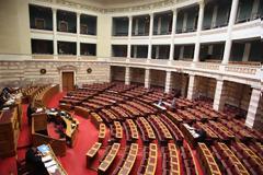 Οι υπουργοί “σνομπάρουν” τη Βουλή