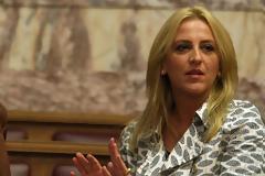 Ρένα Δούρου: Η Τουρκία συνεχίζει τις προκλήσεις