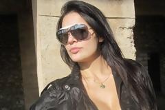 Η Πατρινιά τραγουδίστρια που σαρώνει τα like στο Facebook