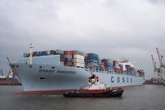 Cosco: Αύξηση κινήσης στον Πειραιά