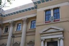 Πάτρα: Kρατούμενος το... έσκασε από τους φρουρούς του στα δικαστήρια και έτρεχε στην Κορίνθου