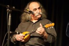 Μελάς - Αγάθωνας: Mετά το «βρωμόσκυλο», ήρθαν... μπουνιές