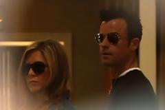 Εξοπλίζουν τη «φωλίτσα» τους Jennifer Aniston-Justin Theroux-Για αγορές σε κατάστημα επίπλων