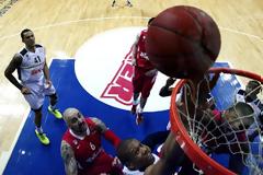 ΜΕ... ΕΙΚΟΝΕΣ ΤΟ ΦΕΝΕΡΜΠΑΧΤΣΕ - ΟΛΥΜΠΙΑΚΟΣ (73-78) *PHOTOS*