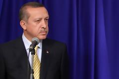 Κούρδους τρομοκράτες που κυκλοφορούν ελεύθεροι στην Ελλάδα βλέπει ο Ερντογάν