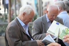 Αναγνώστης καταθέτει την προσωπική του περιπέτεια με το ελληνικό δημόσιο