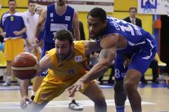 Περιστέρι-Καβάλα 81-72