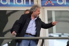 Σιγά ρε Κομπότη, πρόσεχε μη τα...πατήσεις