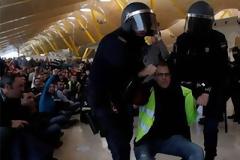Αίγυπτος: Αστυνομική διαμαρτυρία σε διάδρομο προσγειώσεων