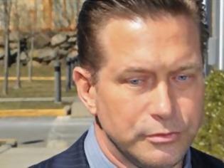 Φωτογραφία για Μετανοημένος φοροφυγάς ο Stephen Baldwin