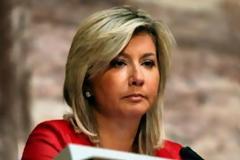 Μακρή: Ο Nάκος δεν θα επέτρεπε να με διώξουν από την κηδεία του