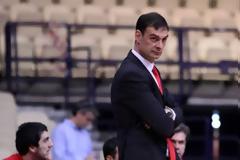 ΜΠΑΡΤΖΩΚΑΣ... ΕΦ' ΟΛΗΣ ΤΗΣ ΥΛΗΣ!