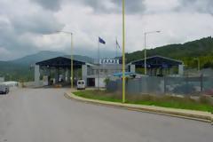 Ιωάννινα: Πήγαν να περάσουν από τα σύνορα 6 κλεμμένα πολυτελή τζιπ