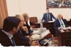 Εντάξει, τι να κάνουμε τώρα; Έτυχε στο δρόμο μας και θα την υποστούμε!