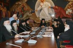 Κύπρος: Yποθηκεύουν τις περιουσίες τους οι Μητροπόλεις για τους φτωχούς