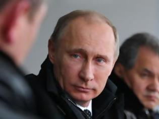 Φωτογραφία για Ρωσία: Ο Πούτιν υπέγραψε νέο αμφιλεγόμενο νόμο