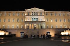 Ο λαός δεν θα συγχωρήσει ανεπάρκειες, ηγεμονισμούς και μικροκομματικές σκοπιμότητες!