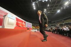 Ο Τσίπρας στο Onalert μιλά για εθνικά θέματα, εξοπλισμούς - Τι λέει για τη Χρυσή Αυγή