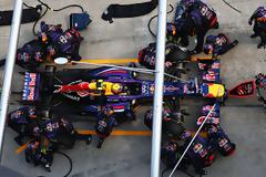 Απίστευτα ρεκόρ στα pit stops από την Red Bull στη Sepang