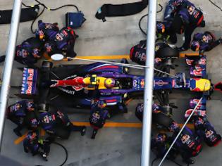Φωτογραφία για Απίστευτα ρεκόρ στα pit stops από την Red Bull στη Sepang