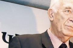 O Καψής ρωτάει ποιός σκότωσε τον Ανδρέα Παπανδρέου