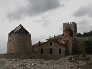 Φωτογραφία για 2932 - Περιπέτεια του Κυβερνητικού Εκπροσώπου στο πρόσφατο ταξίδι του στο Άγιο Όρος