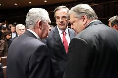 Ενιαίο φόρο ακινήτων με διπλό μηχανισμό είσπραξης (ΔΕΗ - ΔΟΥ) αποφάσισαν οι αρχηγοί