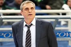 Δεν σκέφτεται τα σενάρια παρά μόνο τη νίκη ο Πεδουλάκης