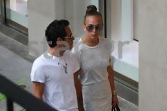 Μες στα μέλια ο Marc Anthony με τη νέα του αγαπημένη