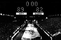 Σαν σήμερα: Η ΑΕΚ Κυπελλούχος Ευρώπης